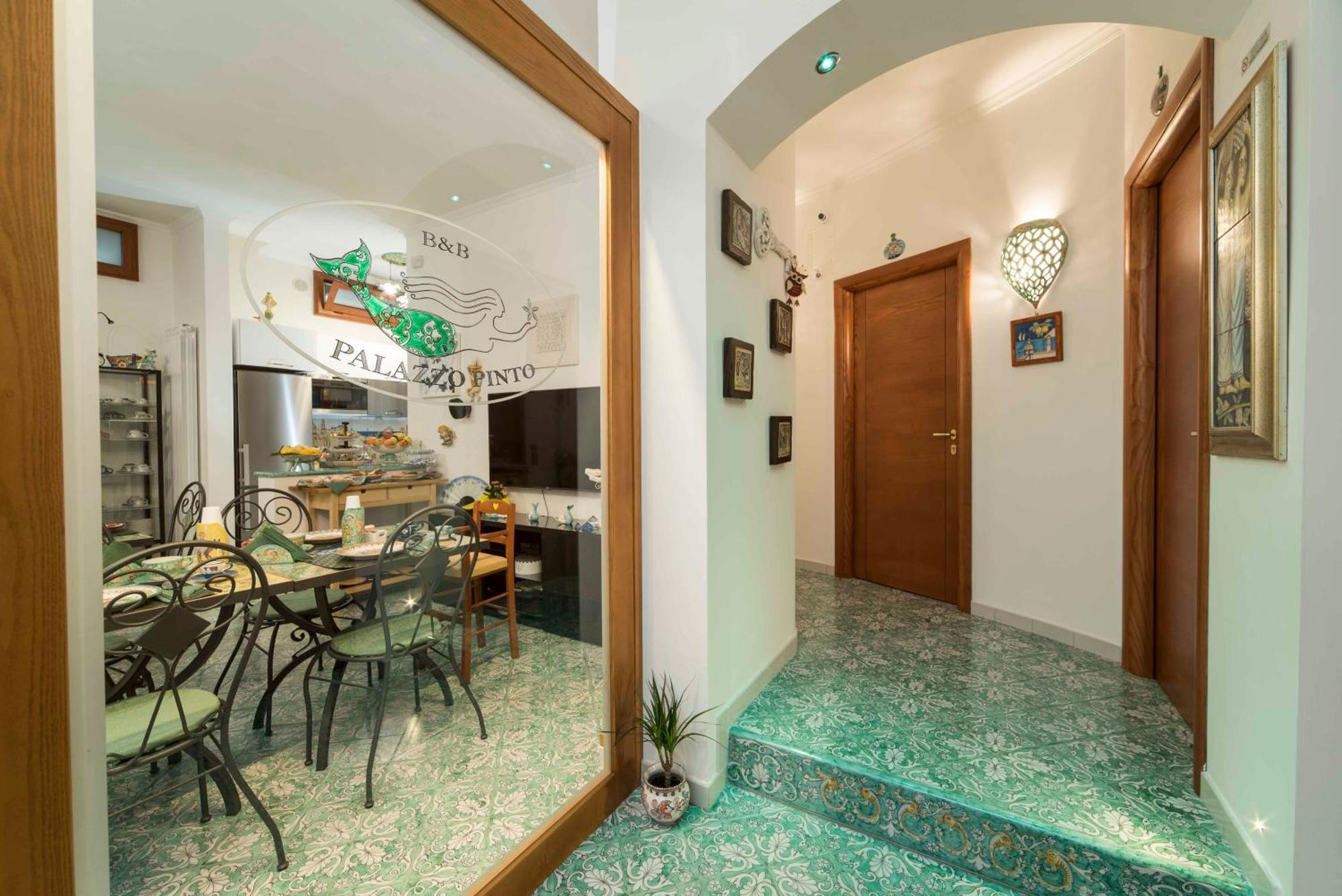 B&B Palazzo Pinto Vietri Exteriör bild